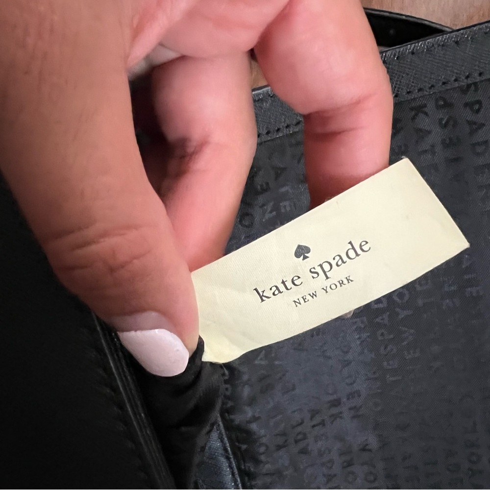 Kate spade crossbody - Picture 9 of 16